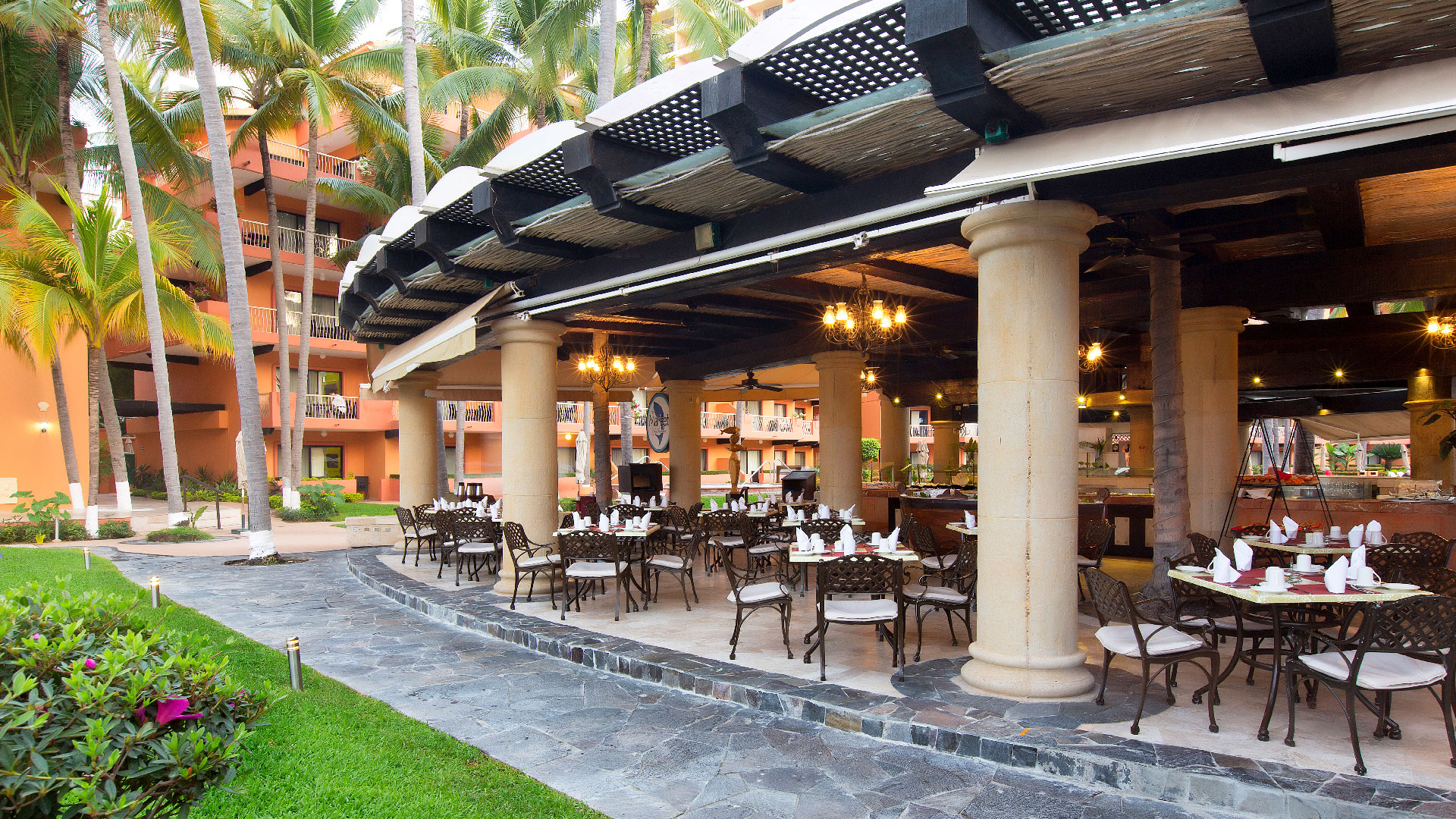 Villa del palmar puerto vallarta the market 9